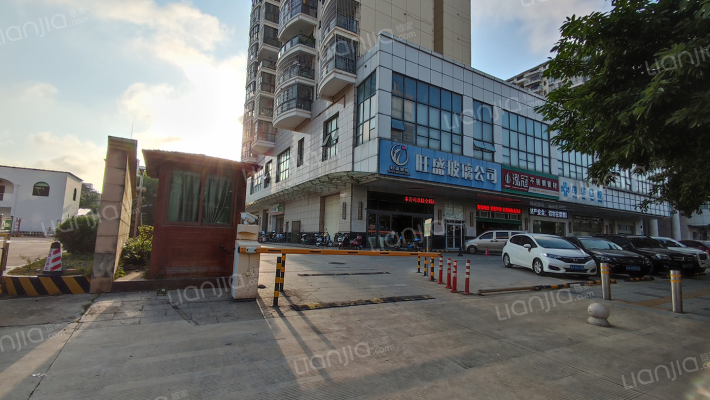 龙景商业城外景图