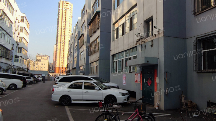 晋源土地局宿舍外景图