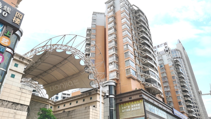 东江明珠花园外景图