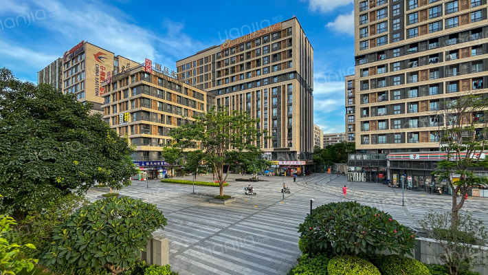 绿地空港国际中心外景图