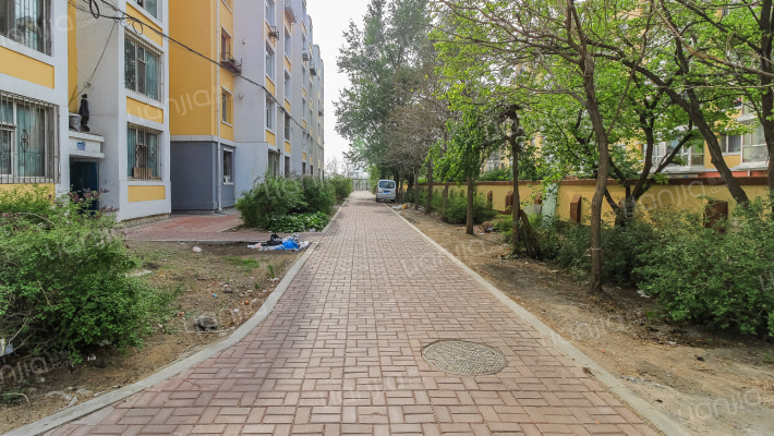 变电小区外景图