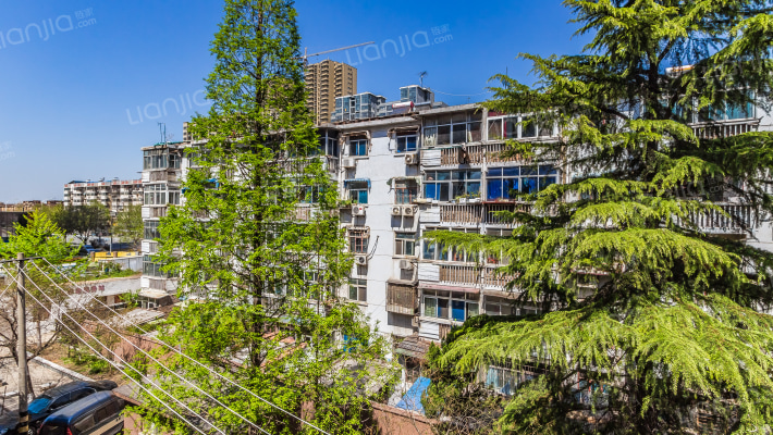 建材小区外景图