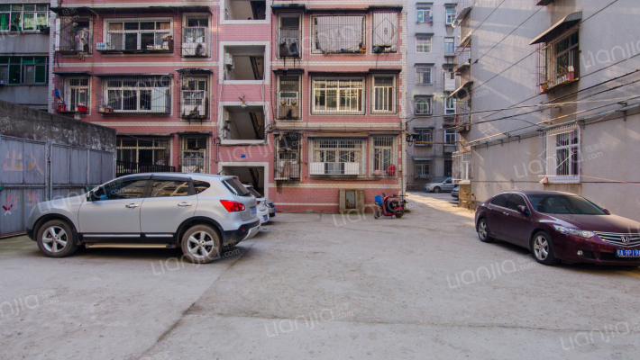 汉阳大街13号外景图