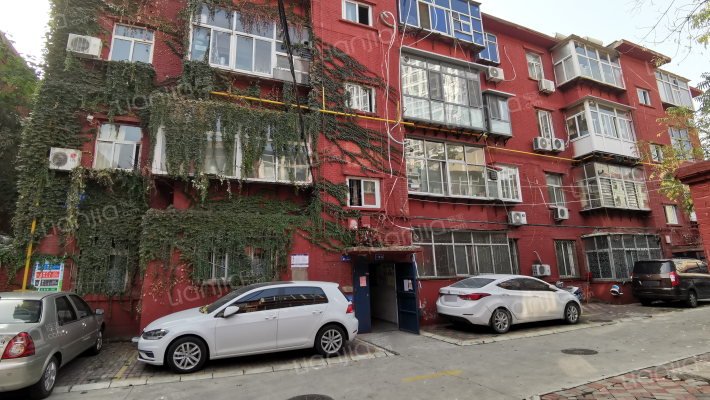 电话设备厂宿舍外景图