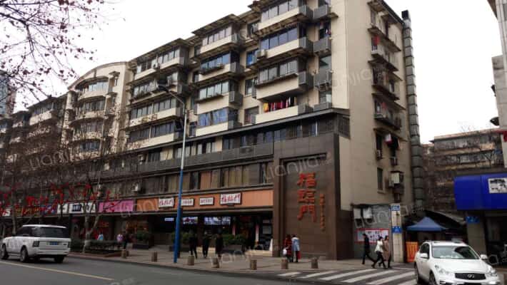 八二宿舍二区外景图