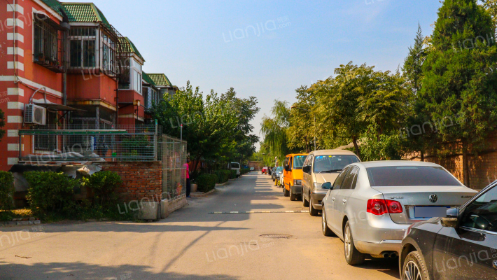 世豪花园外景图