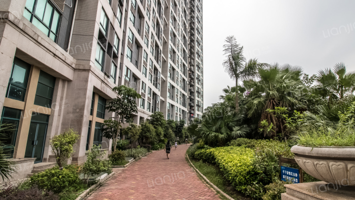 蓝色经典外景图