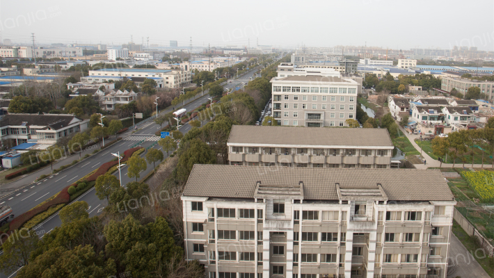 港城精英公寓外景图