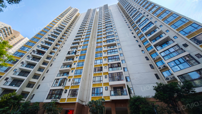 盛通港湾外景图