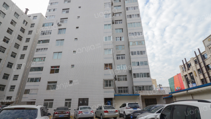 小三峡家属院外景图