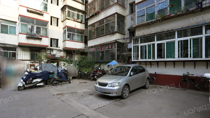 新民四条5号院外景图