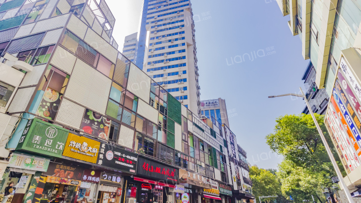 金銮大厦外景图