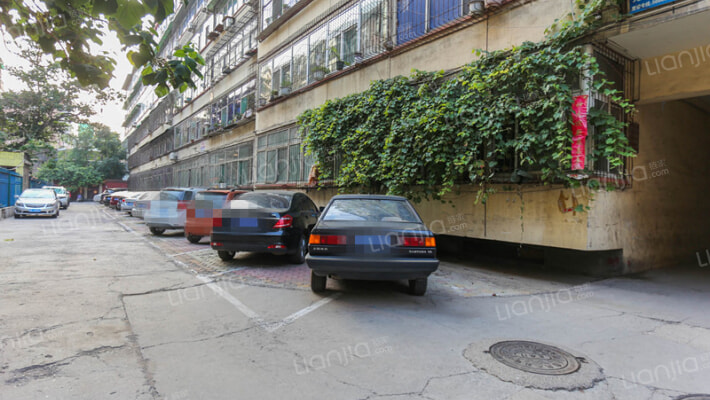 交通执法局宿舍外景图