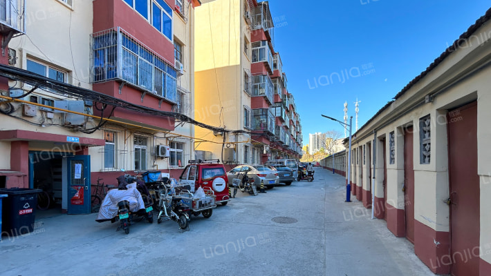 交通局宿舍外景图