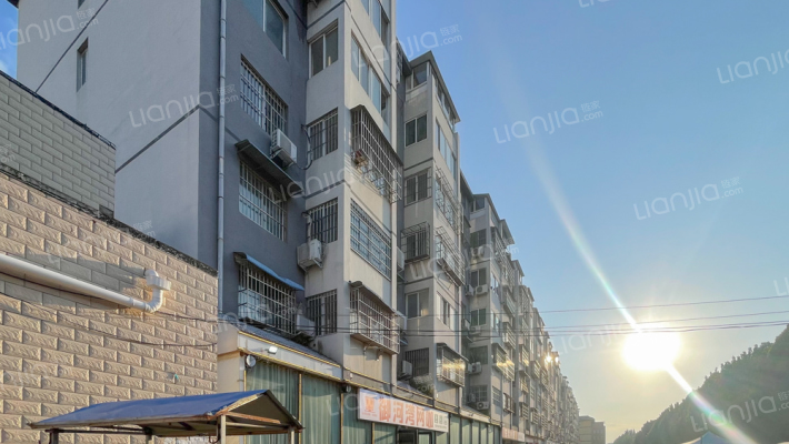 绿地花园外景图