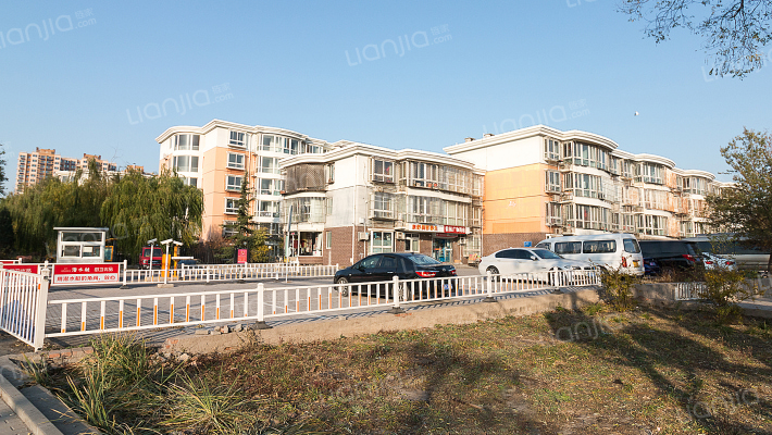 卢西嘉园外景图