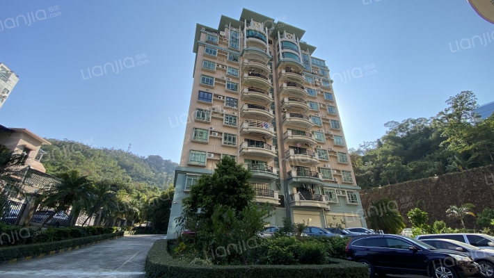 绿茵豪庭外景图