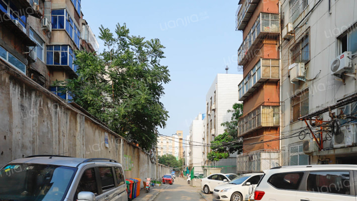 文化宫路166号外景图