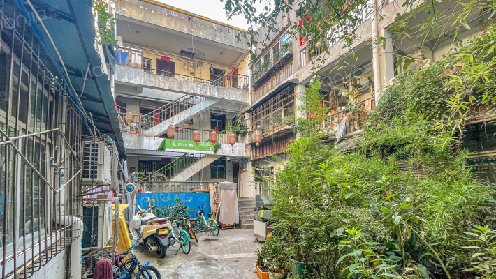 报恩寺街18号外景图