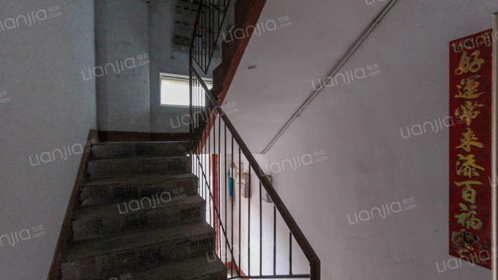 消防四中队宿舍外景图