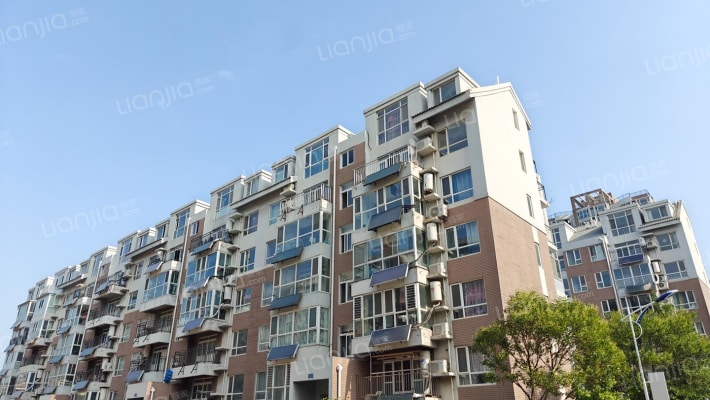 半岛蓝湾外景图