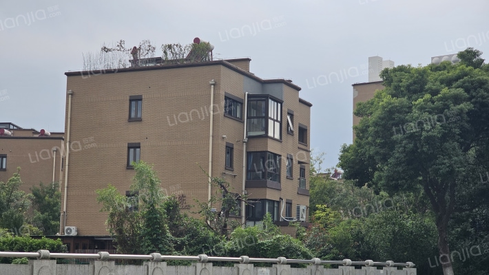 万科翠逸花园一区外景图