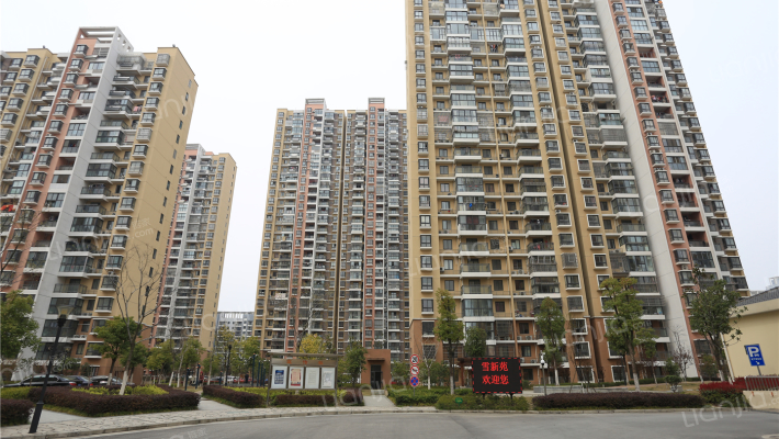 雪新苑71-83号外景图