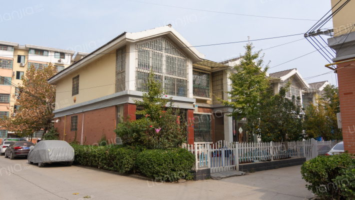 龍馨花園外景图