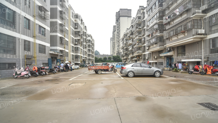 中马东小区外景图