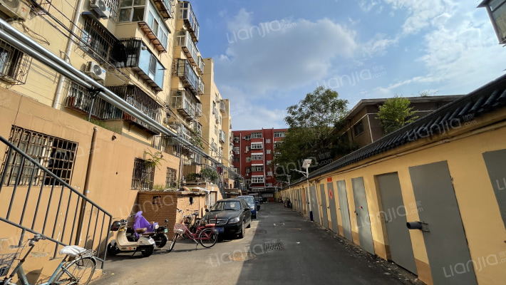 通安阁小区外景图