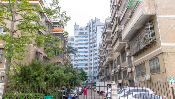 阳光花园外景图