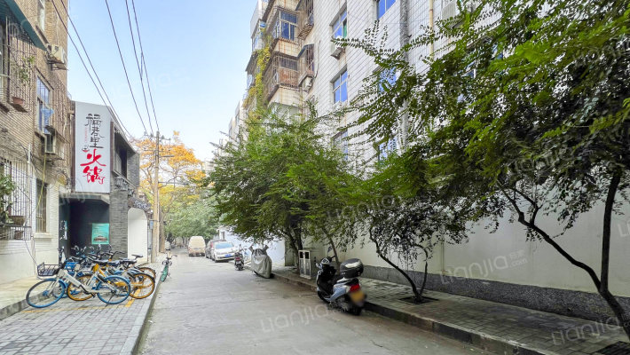 市政管理家属院外景图