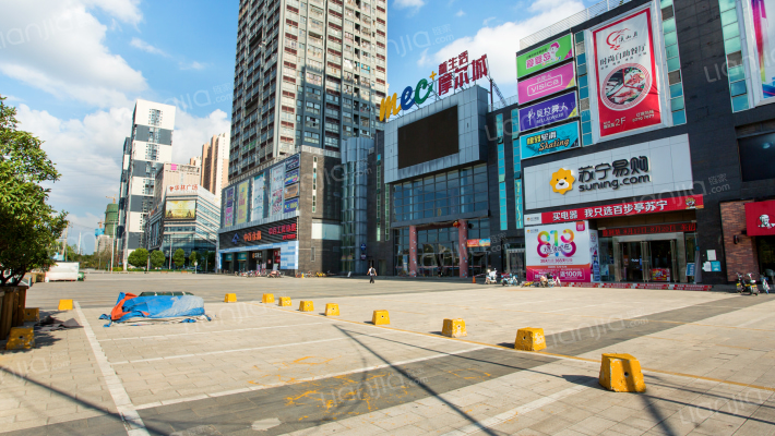 新生活摩尔城外景图