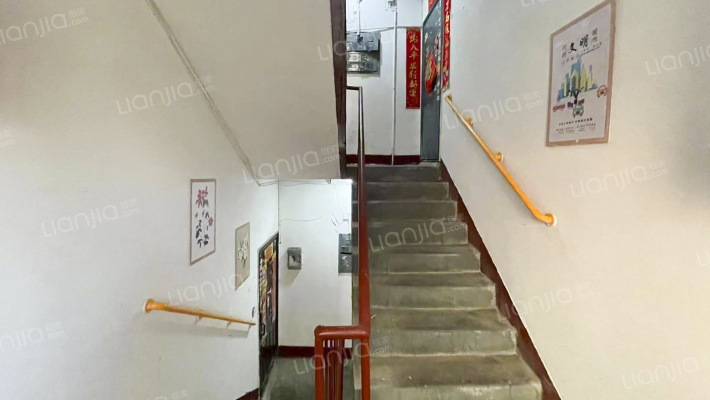 信托公司宿舍外景图