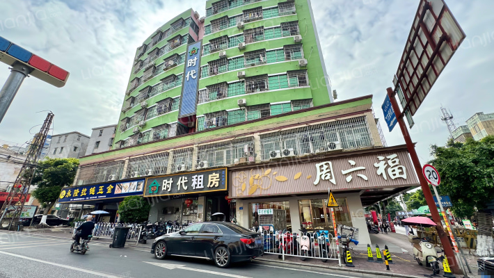 供销大厦外景图