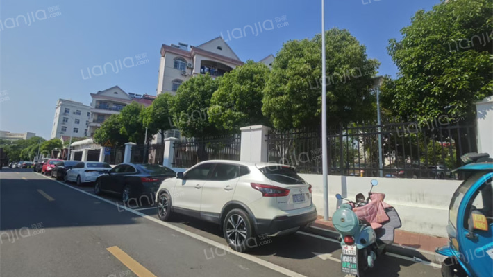 政府宿舍外景图