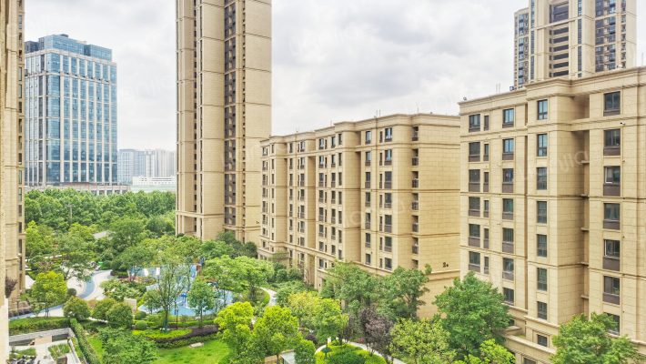 融创大塘御园四期外景图