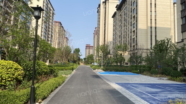 中梁龙玺台外景图