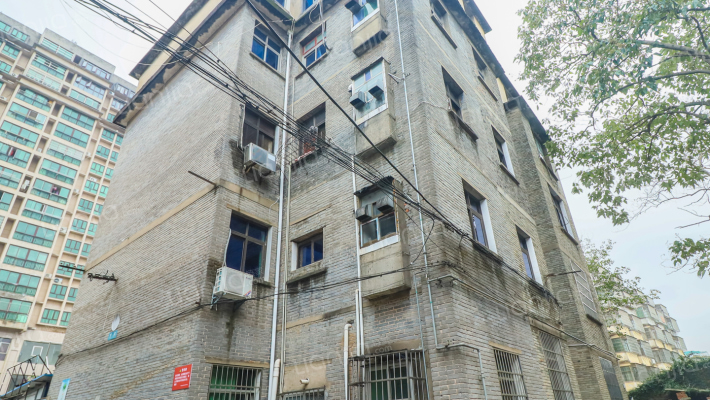 胜利中路68号外景图