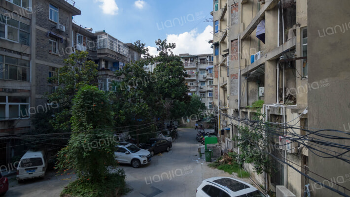 省纺织厅宿舍外景图