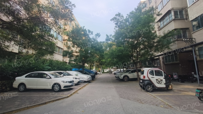 轻化公司小区外景图