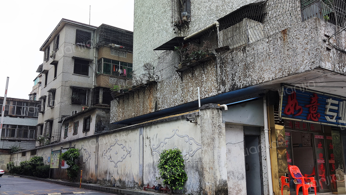 海口市司法局宿舍外景图