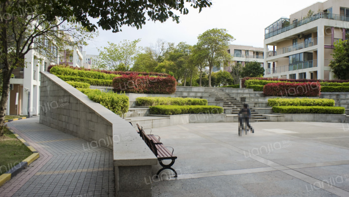 浦江世博家园五街坊外景图