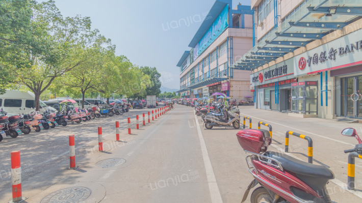 五色花园外景图