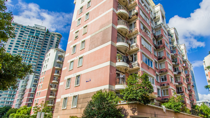 中山小区外景图