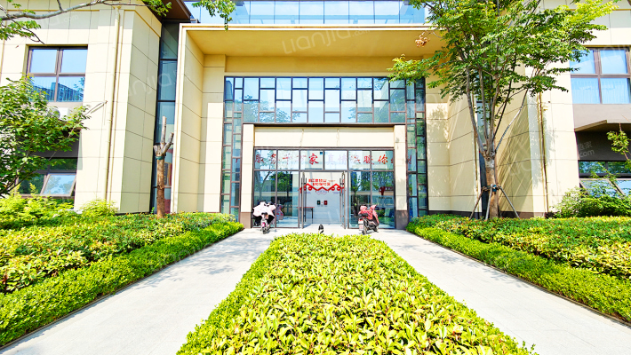 学府春天英才园外景图