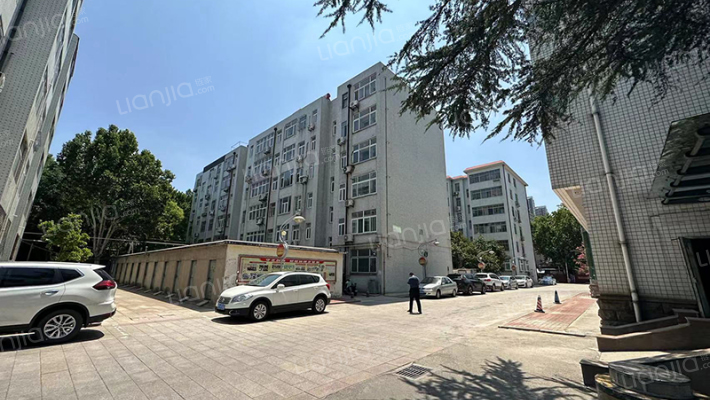 潍坊市中心血站宿舍外景图