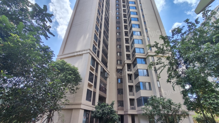 中骏雍景湾北区外景图