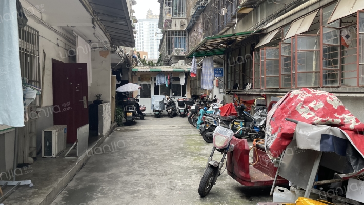 王家塘街10号外景图