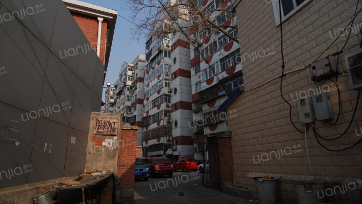 高梁桥斜街丙40号院外景图
